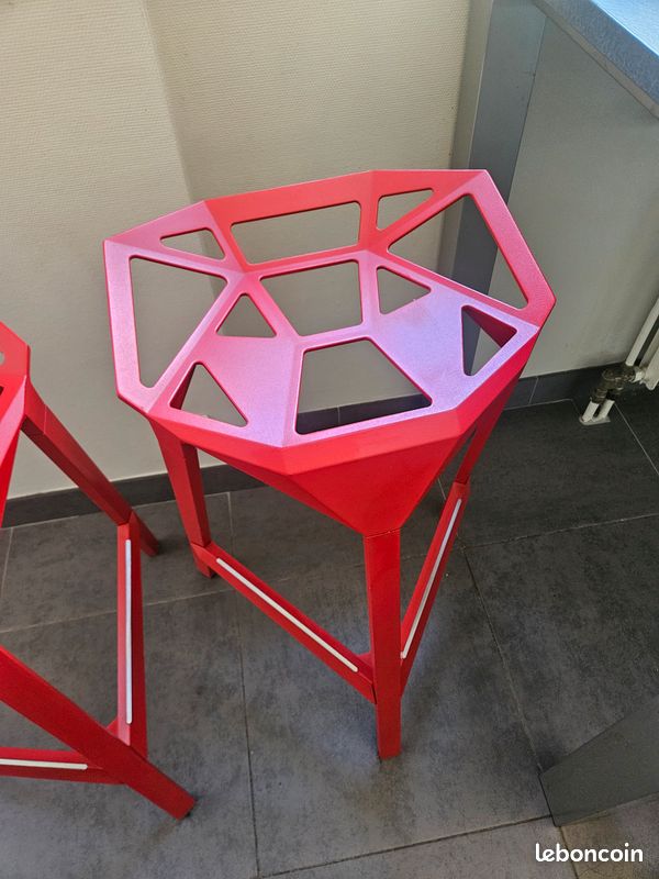 Lot de 2 tabourets Magis Stool One – design iconique – comme neufs (image 2)