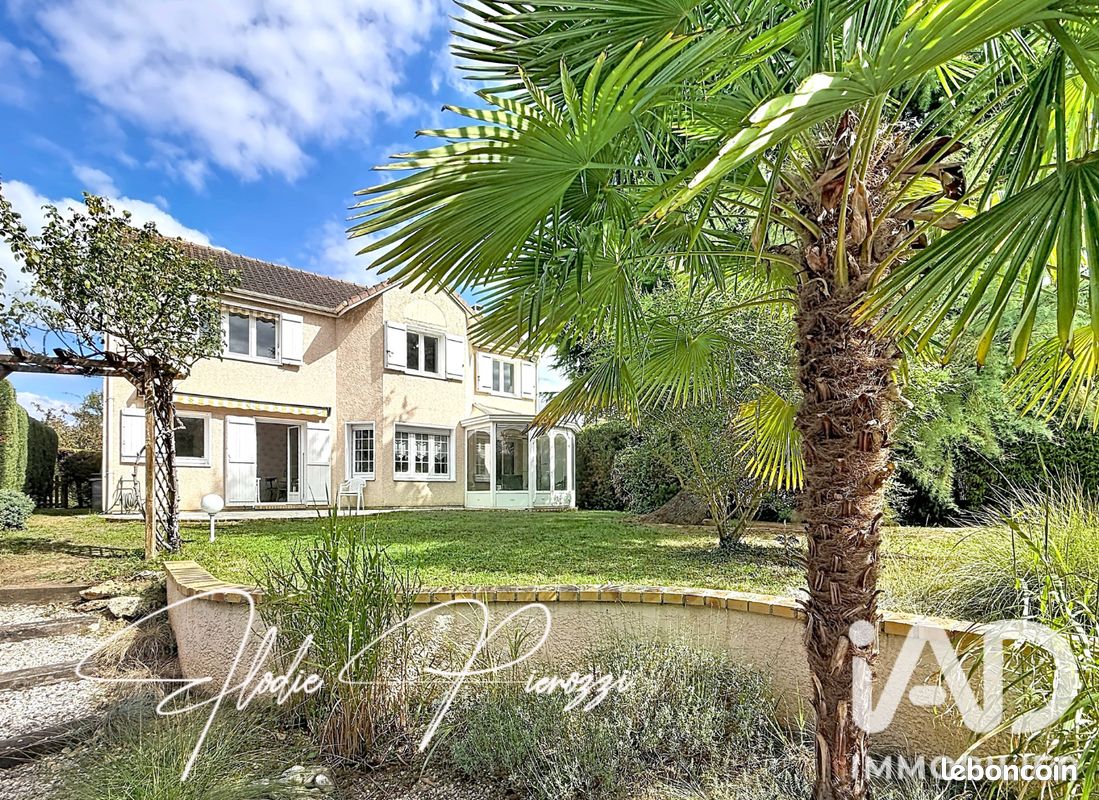 Maison 6 pièces 137 m² · à Vernouillet · 137 m² · 540 000 €