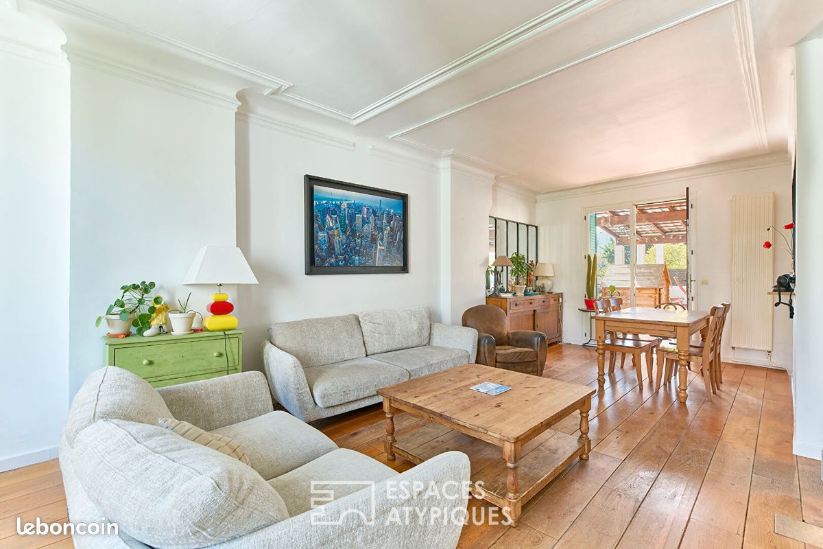 Maison 7 pièces 209 m² (image 2)