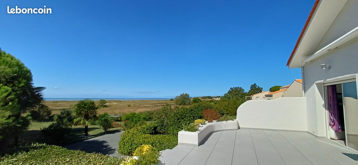 Maison 5 pièces 164 m² · à Port-des-Barques · 164 m² · 463 000 €