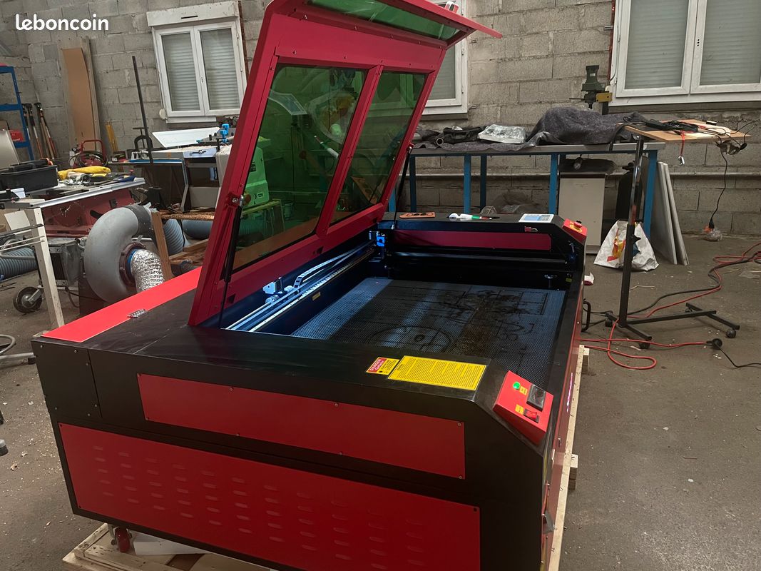 Machine Laser CO2 130W (image 2)