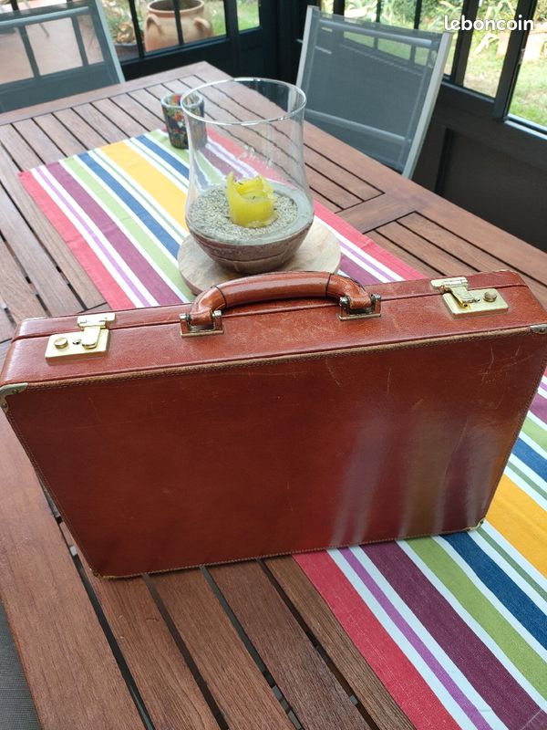 Attaché case vintage cuir (image 2)