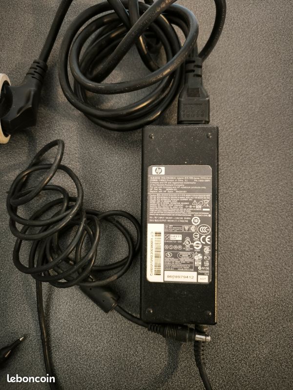 Chargeur ordinateur hp (image 1)