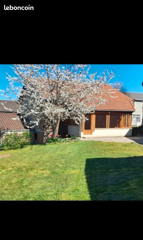 Maison 6 pièces 150 m² · à Châteauneuf-la-Forêt · 150 m² · 120 000 €