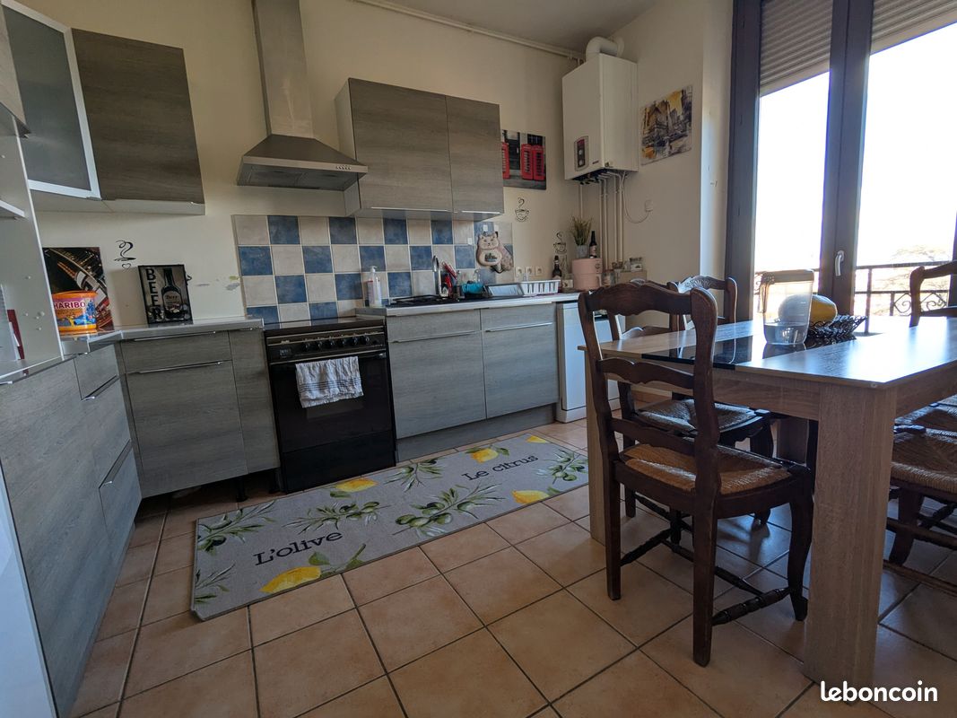 Appartement 3 pièces 70 m² · à Châtel-Guyon · 70 m² · 630 €