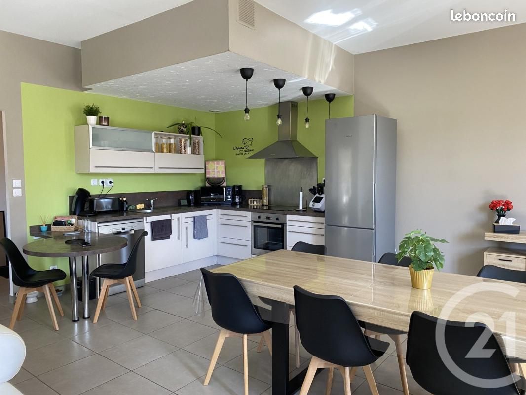 Appartement 3 pièces 74 m² · à Annonay · 74 m² · 540 €/mois