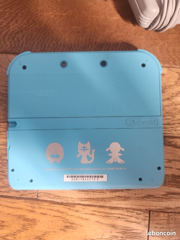 Nintendo 2ds édition Pikachu + jeux pokémon ultra soleil (image 4)