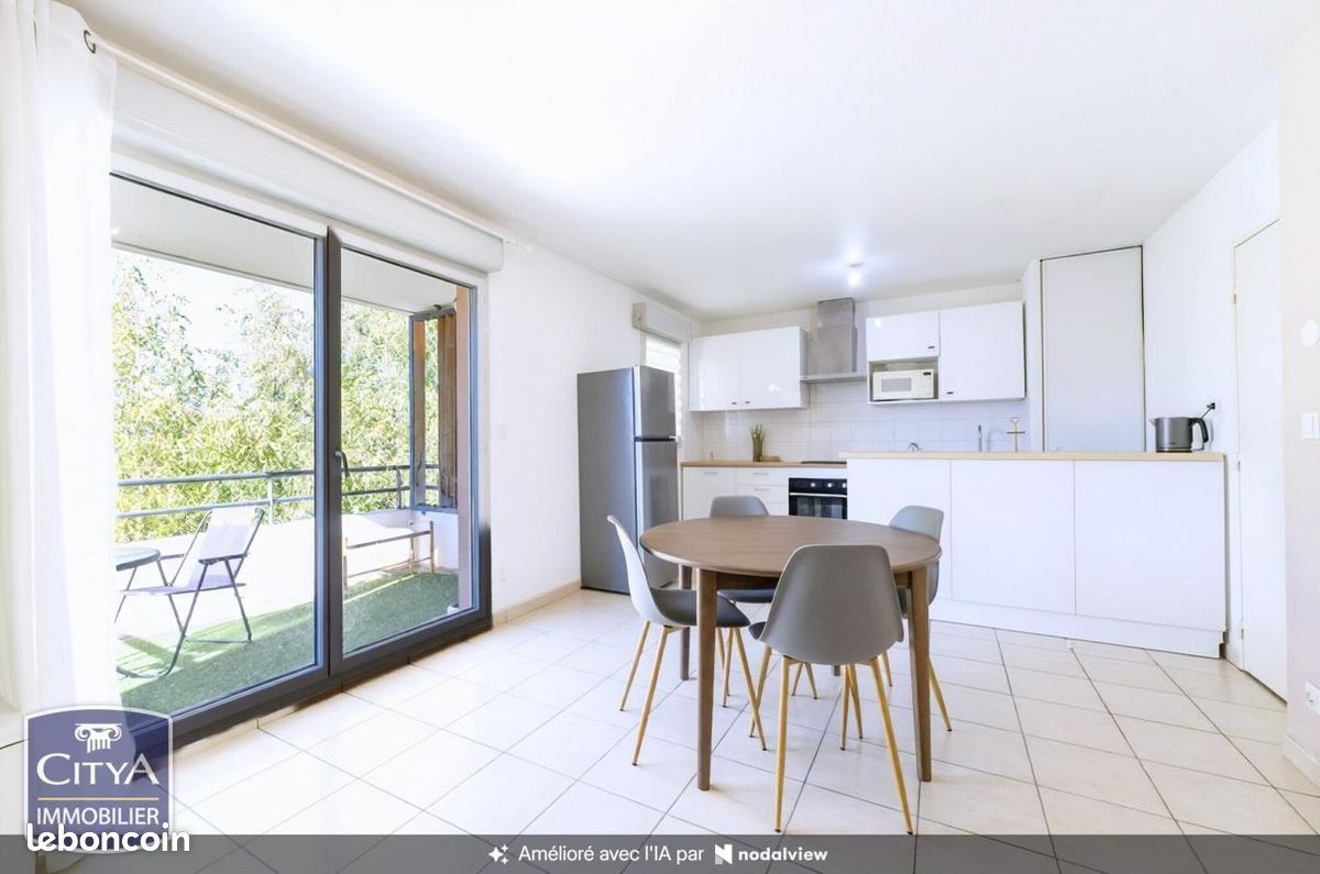 Appartement 3 pièces 54 m² · à Villefontaine · 54 m² · 120 000 €