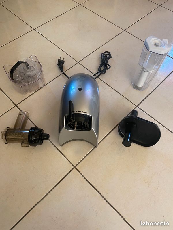 Extracteur de jus (image 1)