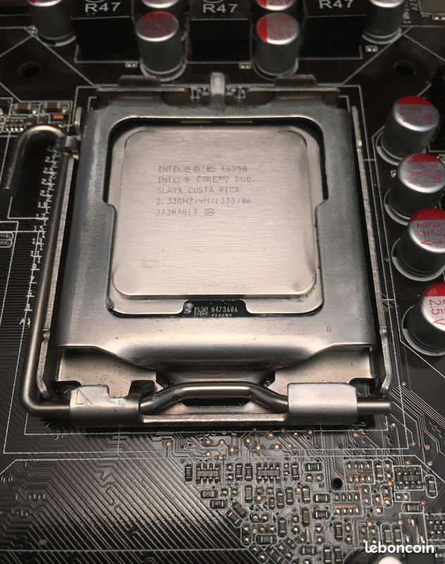 Carte Mère ASUS P5E WS PRO/N – LGA775 DDR2 – Pour Pièces/ Réparation