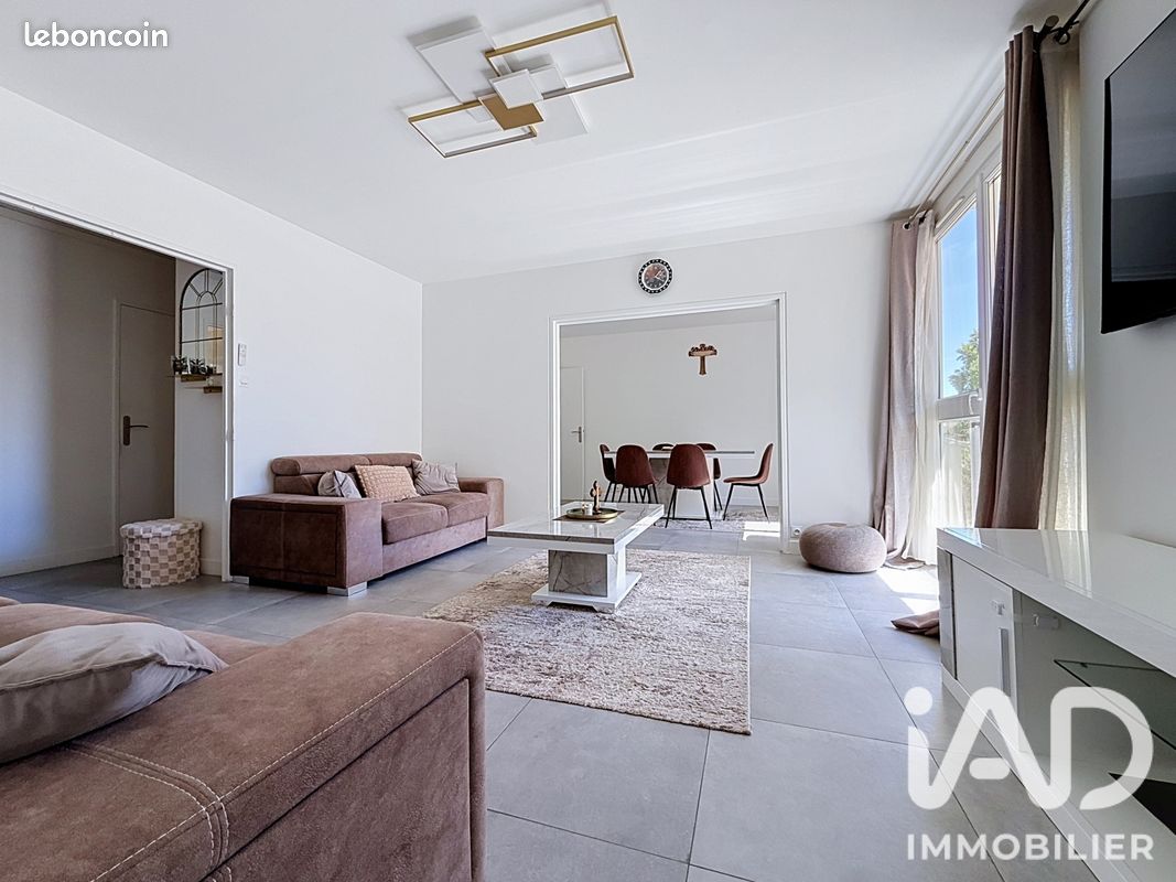 Appartement 5 pièces 93 m² · à Viry-Châtillon · 93 m² · 190 000 €