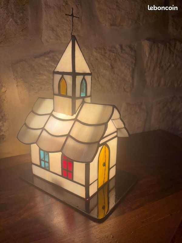 Chapelle - lampe d’ambiance en vitrail Tiffany (image 2)