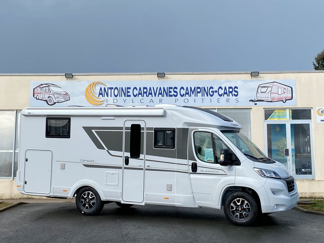 Magasin d'accessoires et entretien > Antoine Caravanes Camping-cars