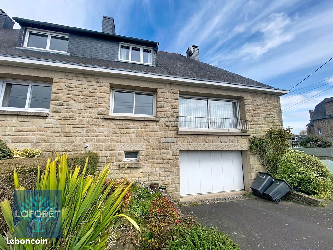 Maison 6 pièces 107 m² · à Lécousse · 107 m² · 216 000 €