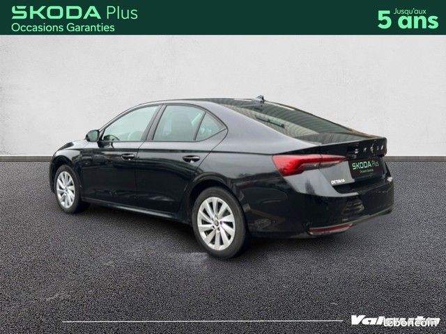 Skoda Octavia SELECTION 2.0 TDI 150 DSG7 (image 2)