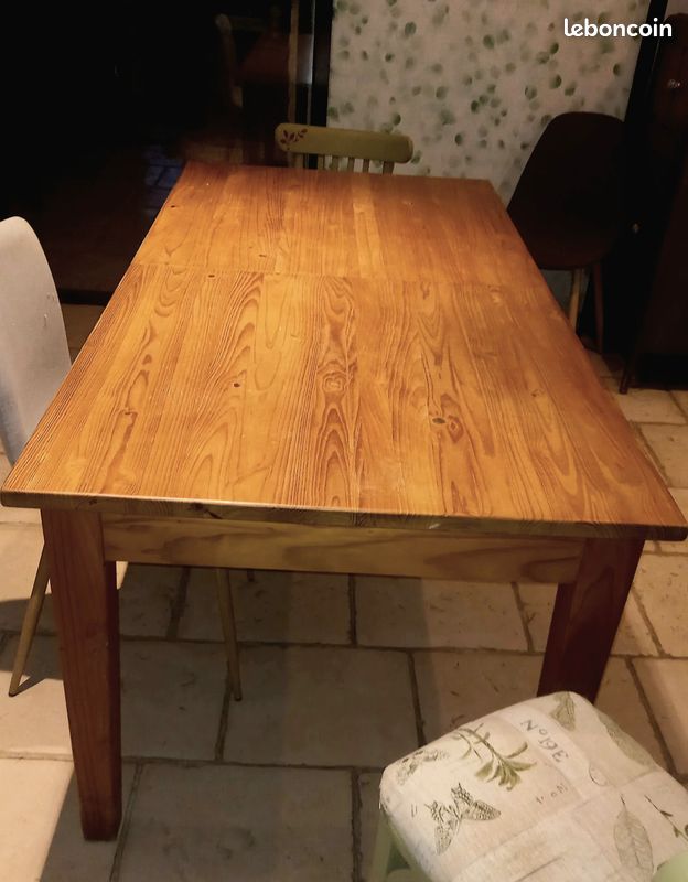 Table pin massif (image 2)