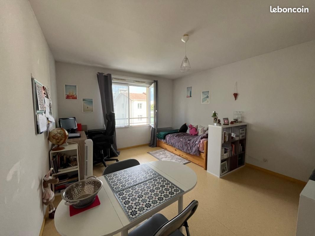 Appartement 1 pièce 25 m² · à Limoges · 25 m² · 360 €/mois