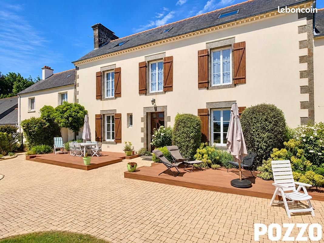 Maison 18 pièces 408 m² · à Roz-Landrieux · 408 m² · 735 000 €