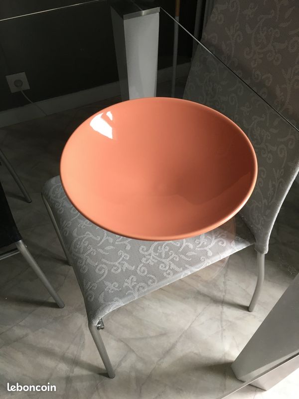 Plat Bowl (image 1)