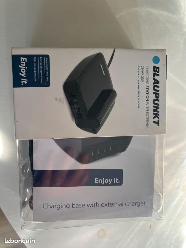 Charging station (image 1)