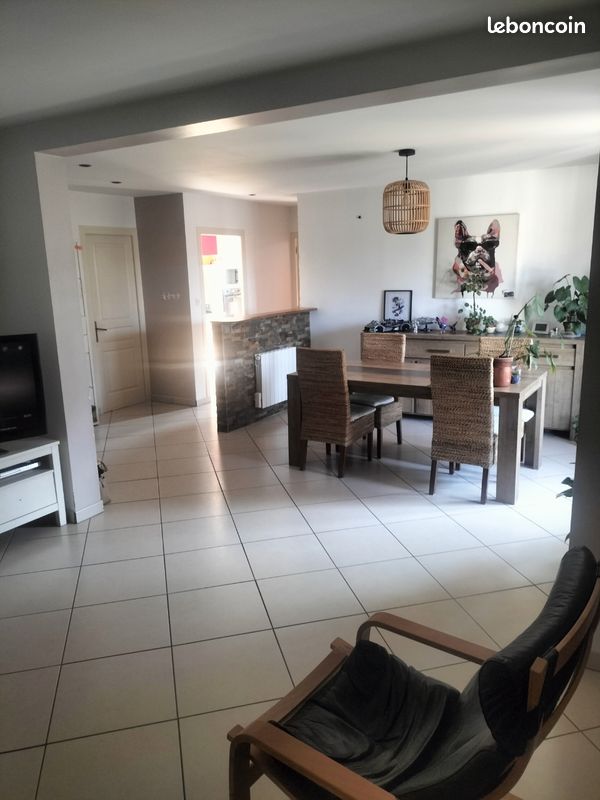 Appartement 2 pièces 81 m² · à Tignieu-Jameyzieu · 81 m² · 258 000 €