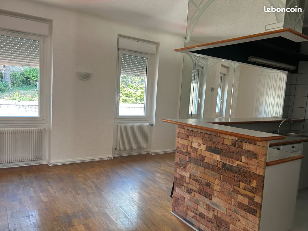 Appartement 5 pièces 98 m² · à Saint-Étienne · 98 m² · 780 €/mois