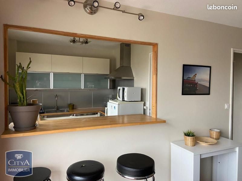 Appartement 2 pièces 48 m² · à Bordeaux · 48 m² · 988 €/mois