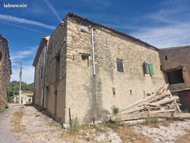 Maison 3 pièces 51 m² · à Simiane-la-Rotonde · 51 m² · 59 000 €