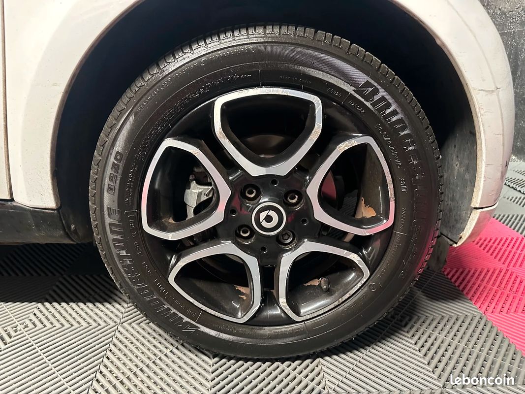 SMART FORTWO COUPE 0.9 90 ch S&S BA6 Passion 7580 (image 22)