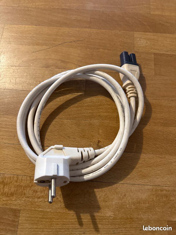 Cordon d’alimentation 230 V blanc (image 1)