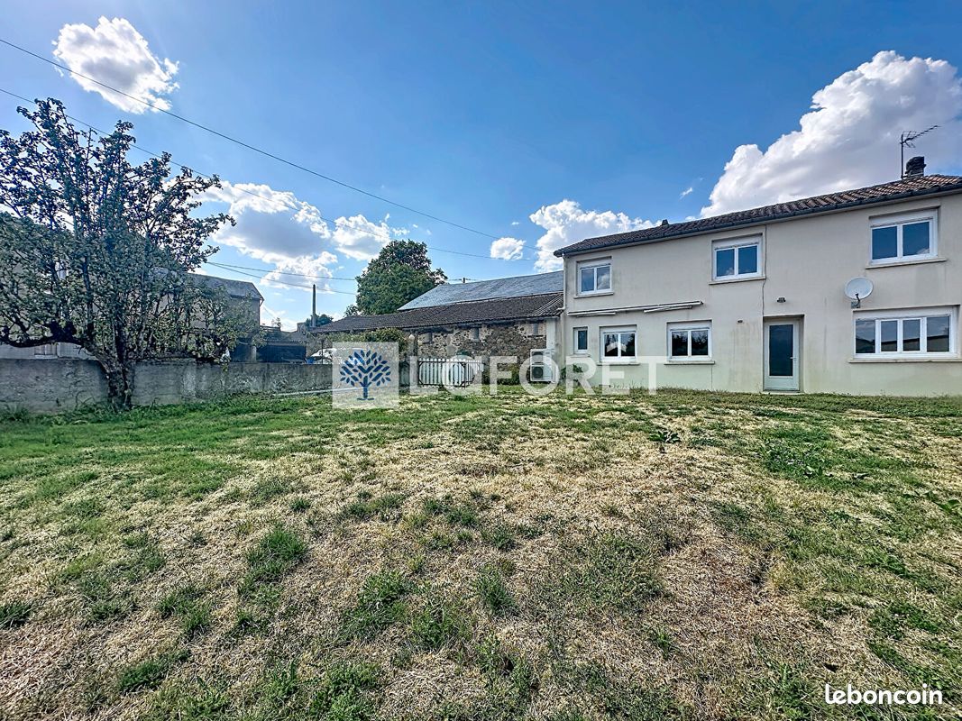 Maison 6 pièces 126 m² · à Bressuire · 126 m² · 141 500 €