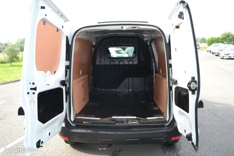 Renault EXPRESS VAN 1.5 BLUE DCI 75CH ESSENTIEL 22 (image 10)