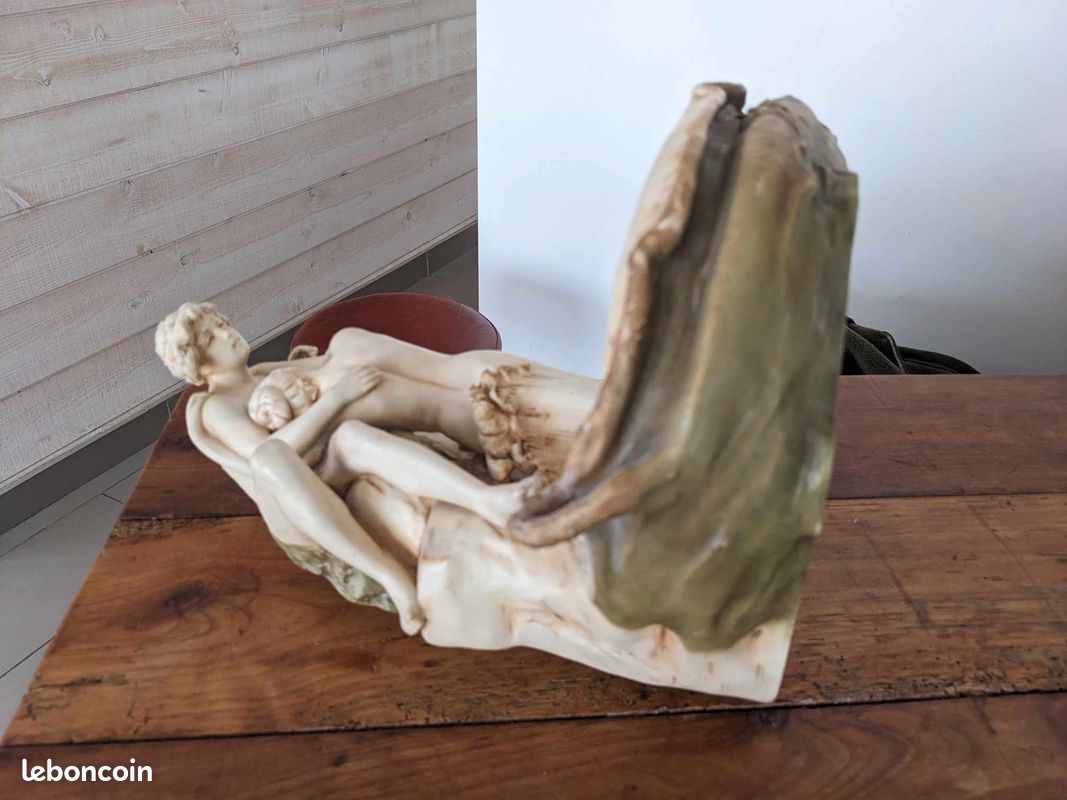 Statue en porcelaine Royal Dux Bohemia (image 5)