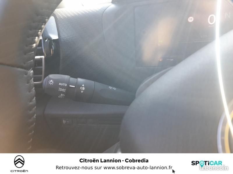 Citroen C4 1.2 Hybride 145ch S&S COLLECTION Automatique (image 17)