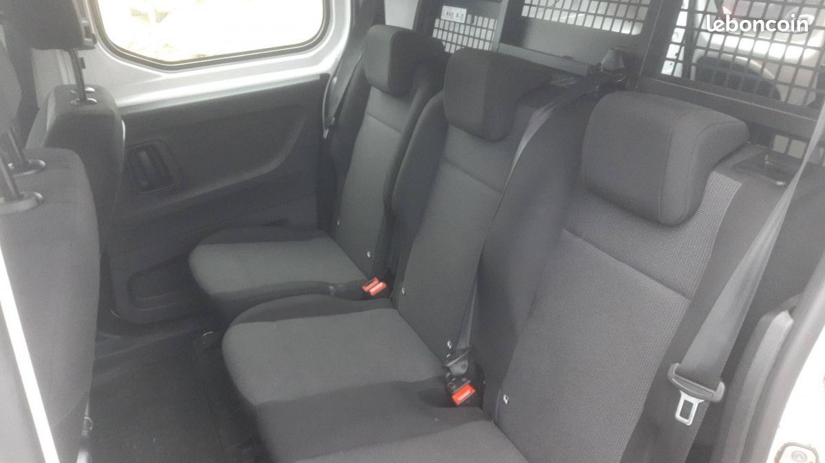 Peugeot Partner (3) BLUEHDI 100 LONG Cabine App (image 11)