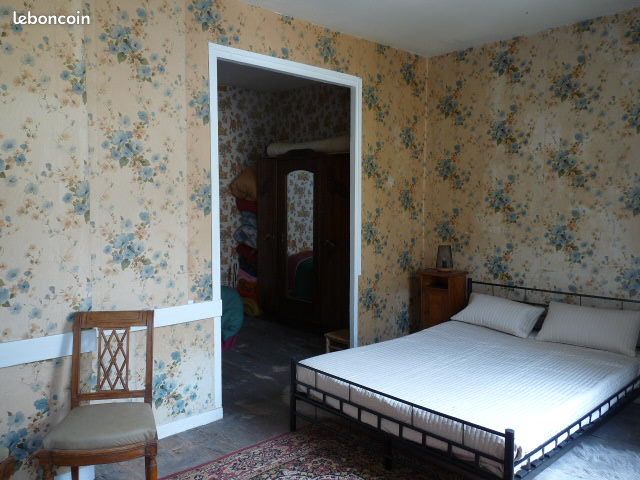 Maison de ville 6 pièces 158 m² - Piégut-Pluviers 24360 (image principale 8)