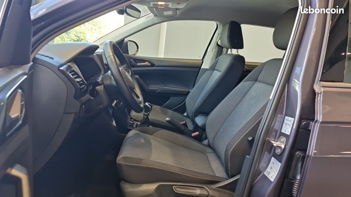 Volkswagen T-Cross 1.0 TSI 95 START/STOP BVM5 LIFE PLUS (image 6)