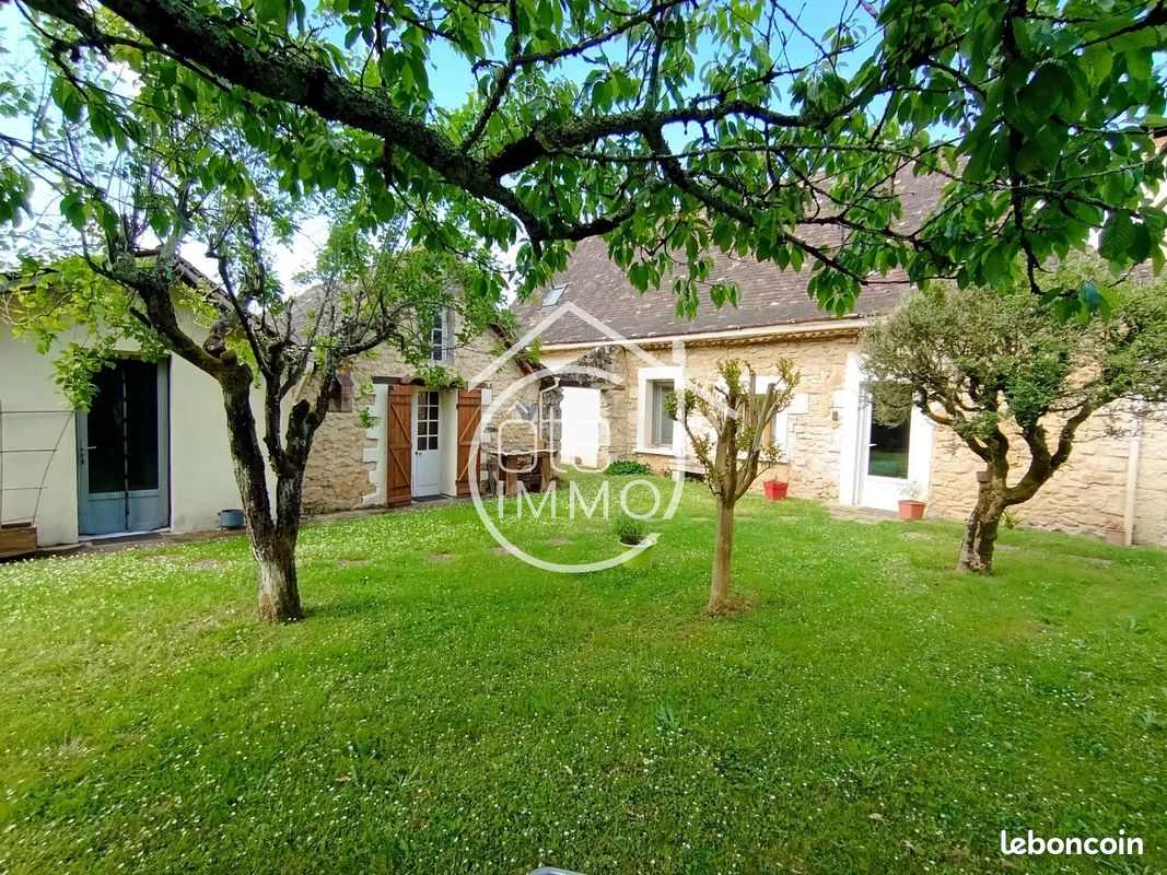 Maison 6 pièces 130 m² · à Mouleydier · 130 m² · 224 000 €