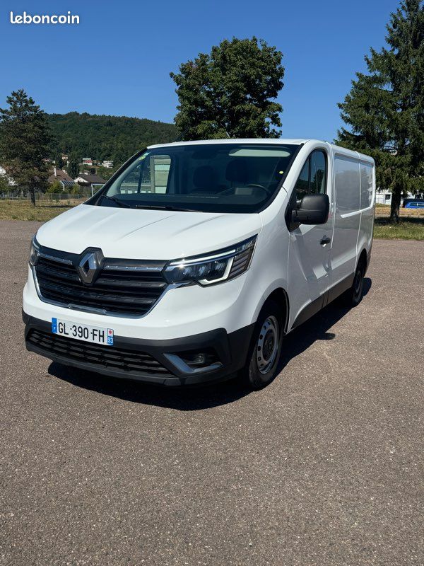 Renault trafic l1h1 blue DCI 110 confort 3 places (image 1)
