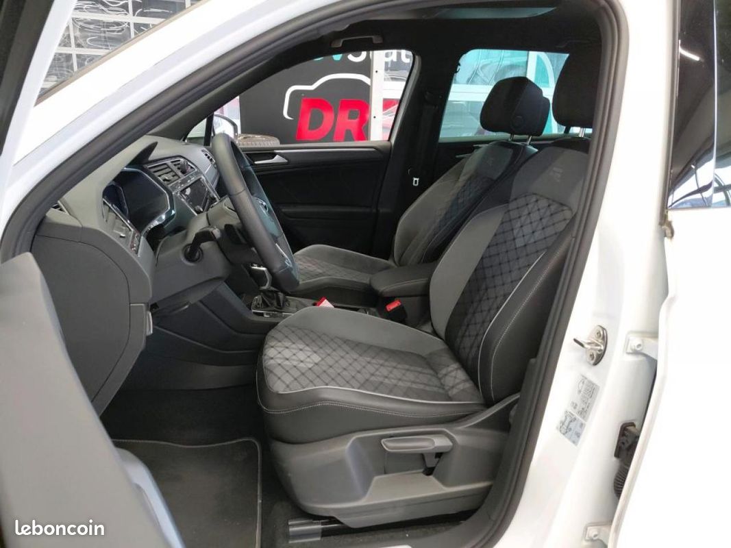 VOLKSWAGEN TIGUAN 2.0 TDI 150 DSG R-Line (image 3)
