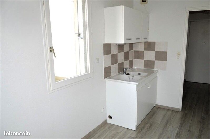 Appartement a louer troyes - 2 pièce(s) - 49 m2 - Surfyn