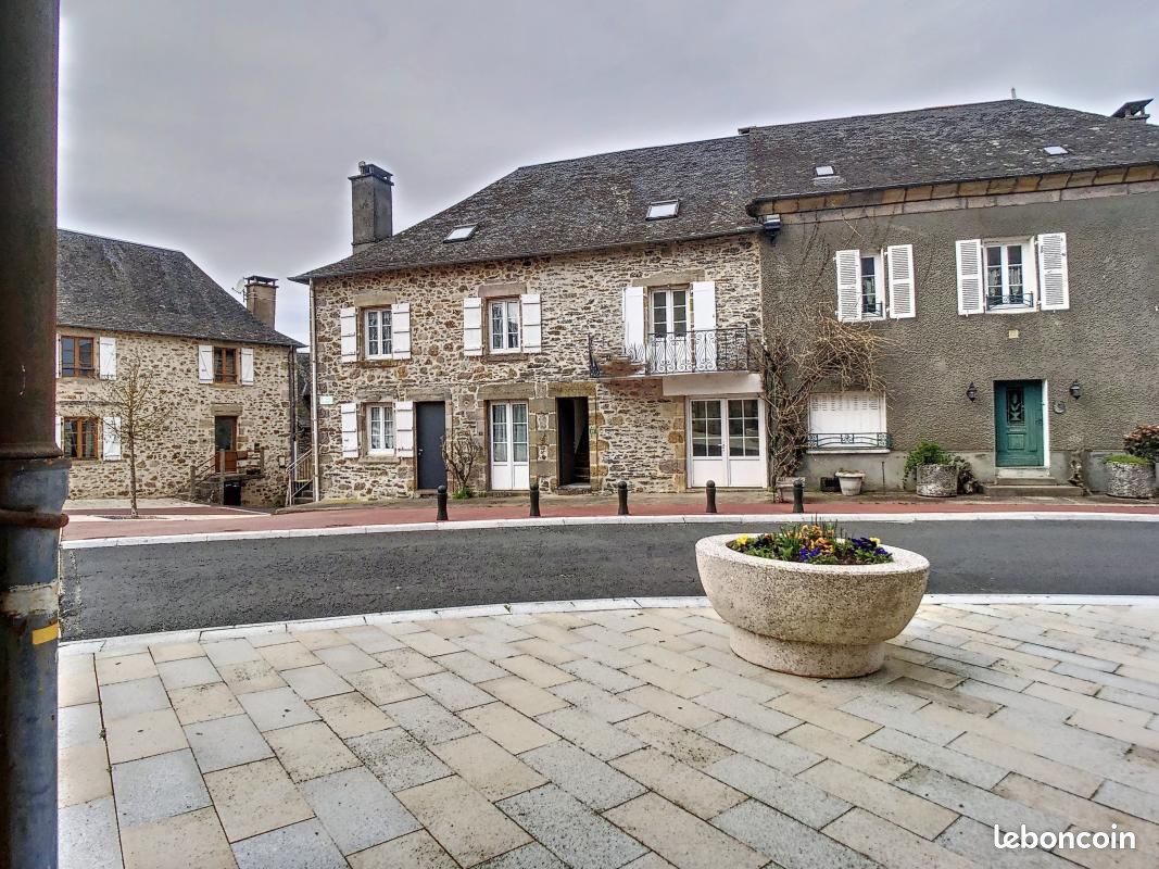 Appartement 1 pièce 33 m² - Sainte-Féréole 19270 (image principale 13)