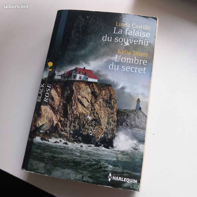 Livre roman (image 1)