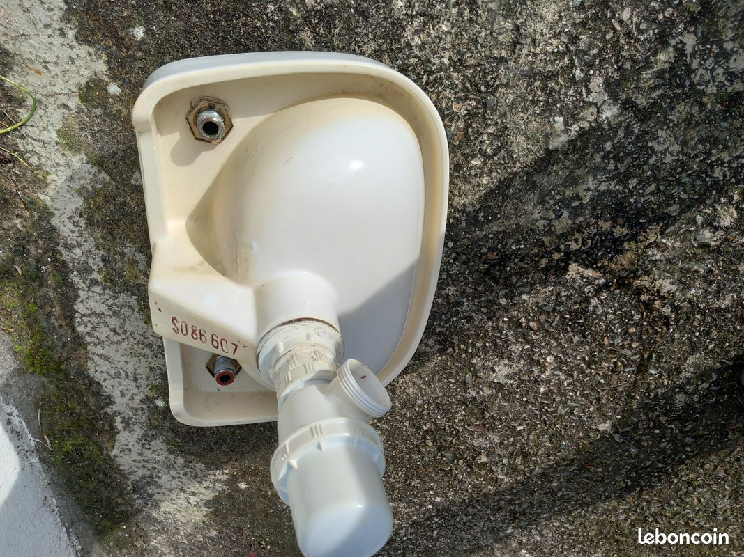 Lavabo ( lave mains ) ancien (image 3)