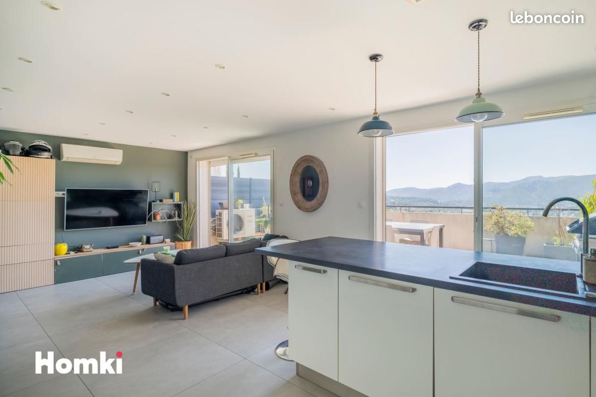 Appartement 3 pièces 111 m² · à Marseille · 111 m² · 350 000 €