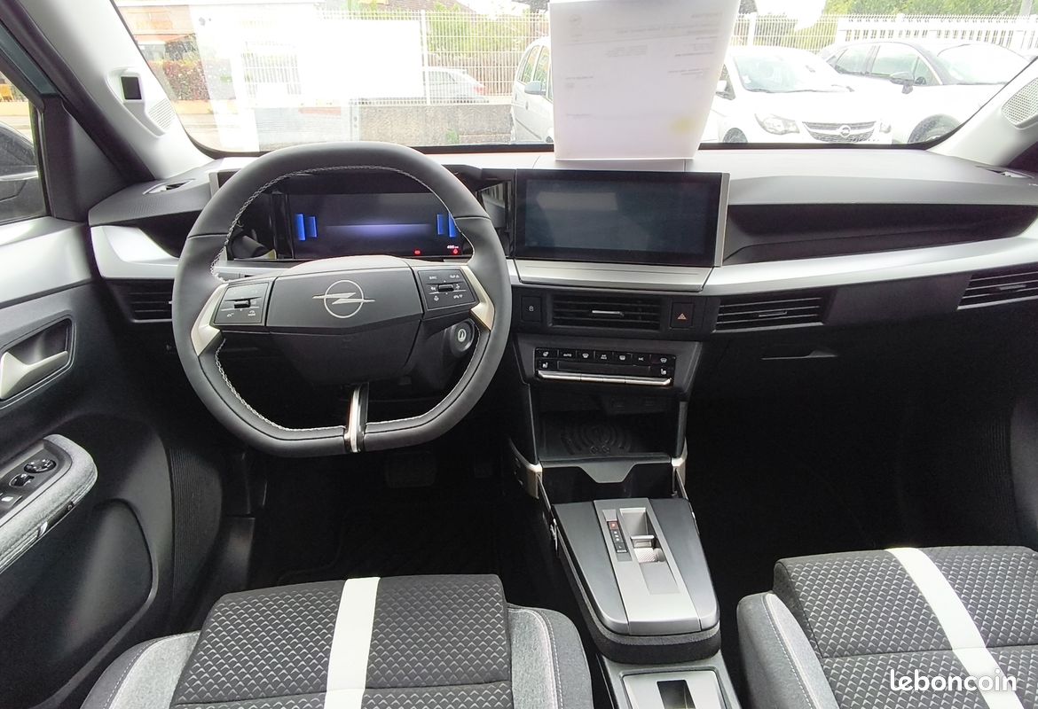 Opel frontera hybrid gs 1.2 turbo 145 e-dct6 (image 4)