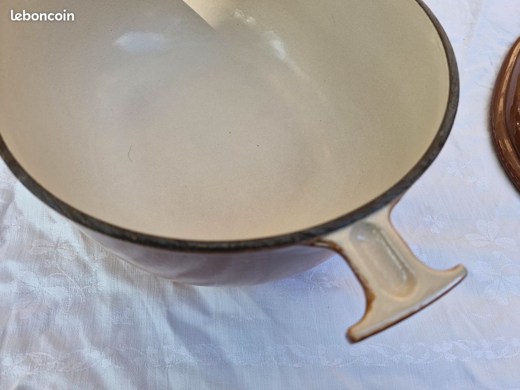 Cocotte en fonte Le Creuset - La Mama Enzo Mari - Ovale (image 6)