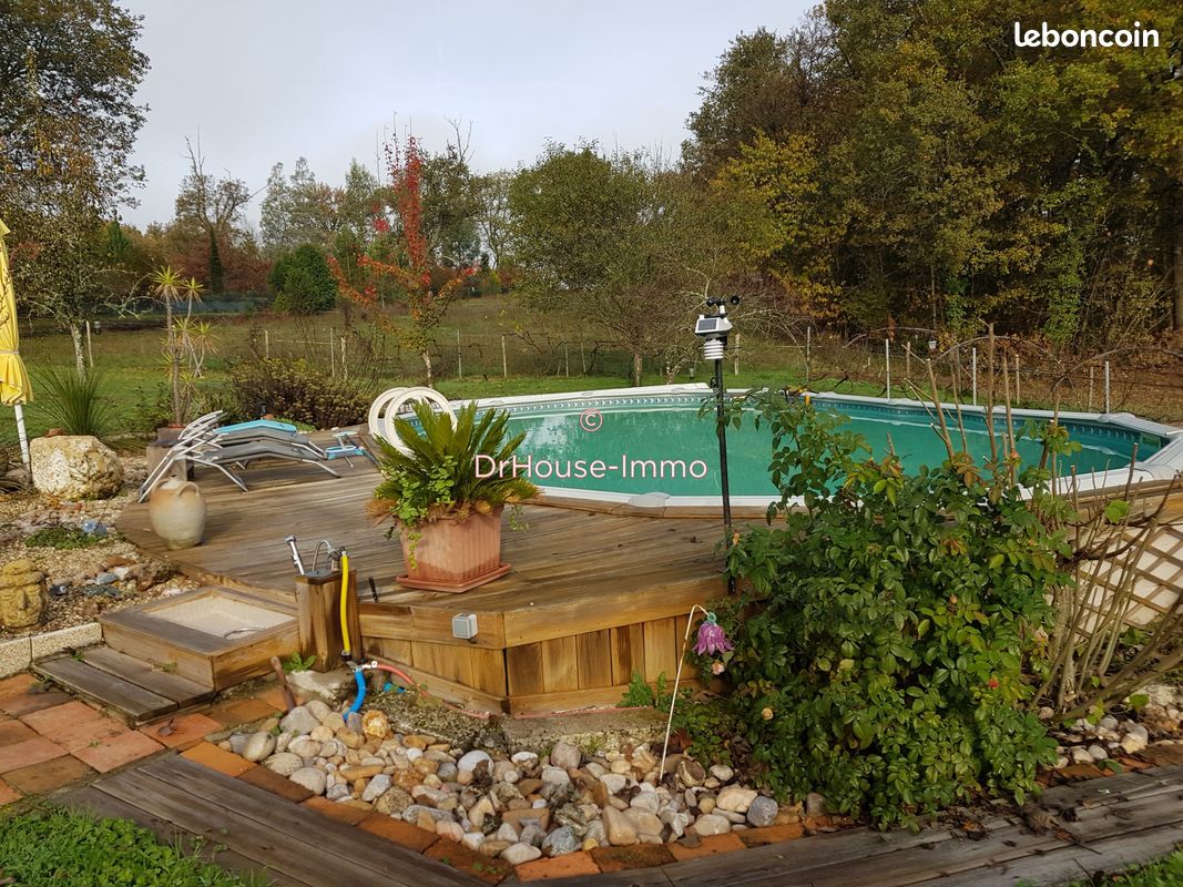 Maison 6 pièces 285 m² - Villebois-Lavalette 16320 (image principale 6)