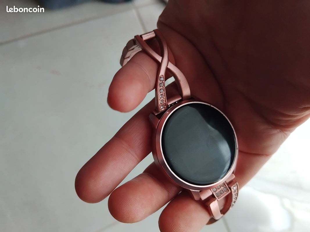Montre connectée (image 1)