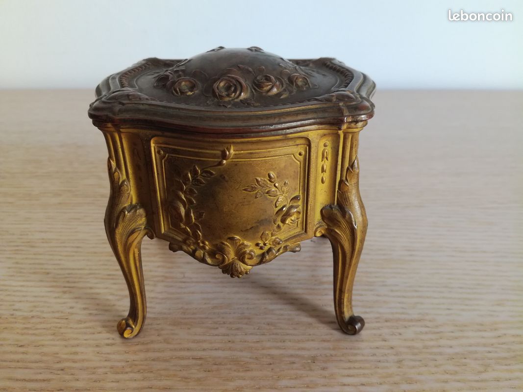 Petit Coffret à Bijoux Doré Orfèvrerie Dilecta Art Nouveau - Boîte Vintage Occasion
